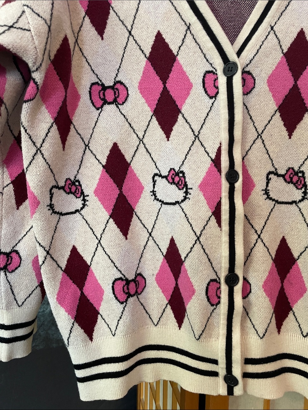Hello Kitty and Friends x Forever 21 Limited Edition Argyle Cardigan M - Picture 6 of 10
